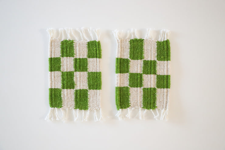 El Juego | Checkered Coaster Set in Green and White