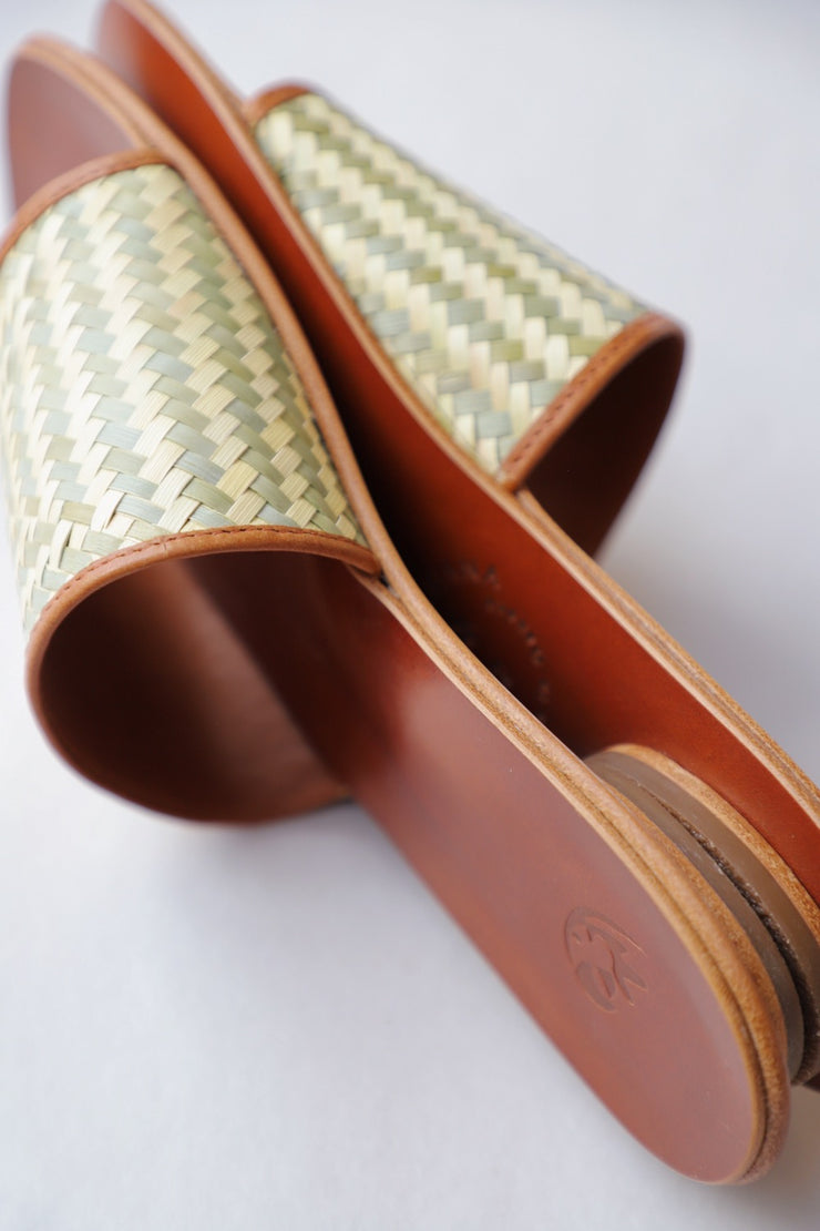 Ipomeia | Palm Woven Leather Slide