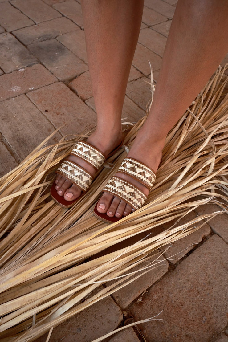 Capim | Palm Woven Leather Sandal